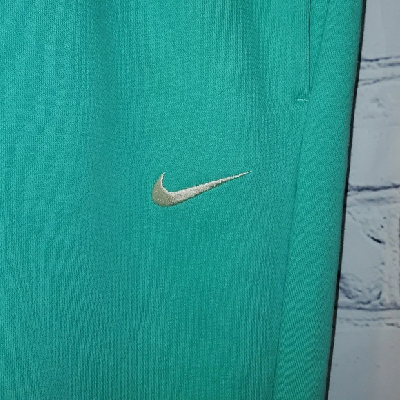 Nike Oversized Fit High Rise Sweatpant Joggers Women’s XXL Tiffany Green NWT - Picture 3 of 11